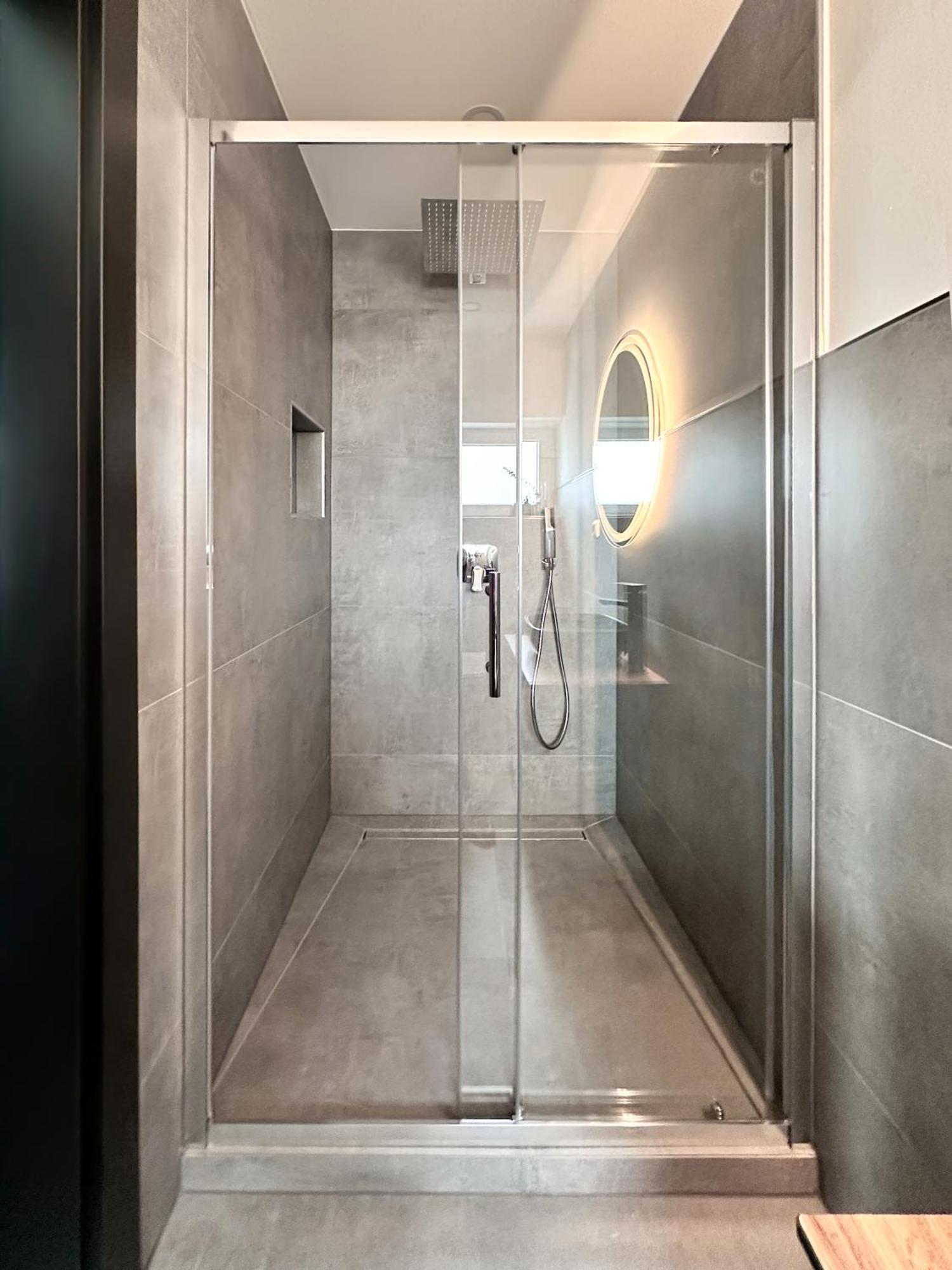 Si-View Doppelzimmer Siegen Zimmer 15 - Hotel Bagian luar foto